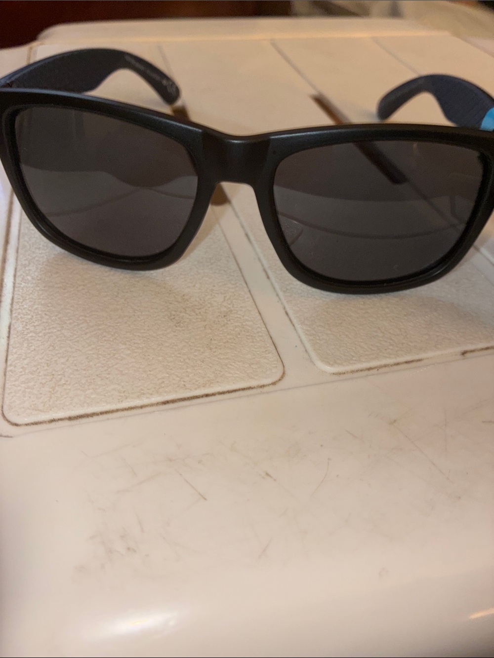 Foster Grant Black Men's Polarized Sunglasses